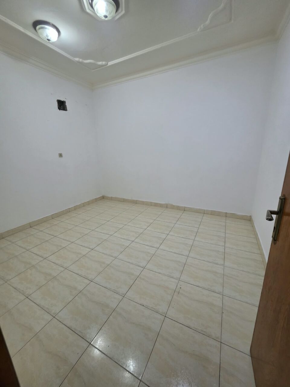 Khobar, Apartments, Flats, Houses & Villas, SAR 18600/year,  3 BR,  Consists Of:-  3  Bedrooms, A Living Room,2 Washroom And  American Kitchen