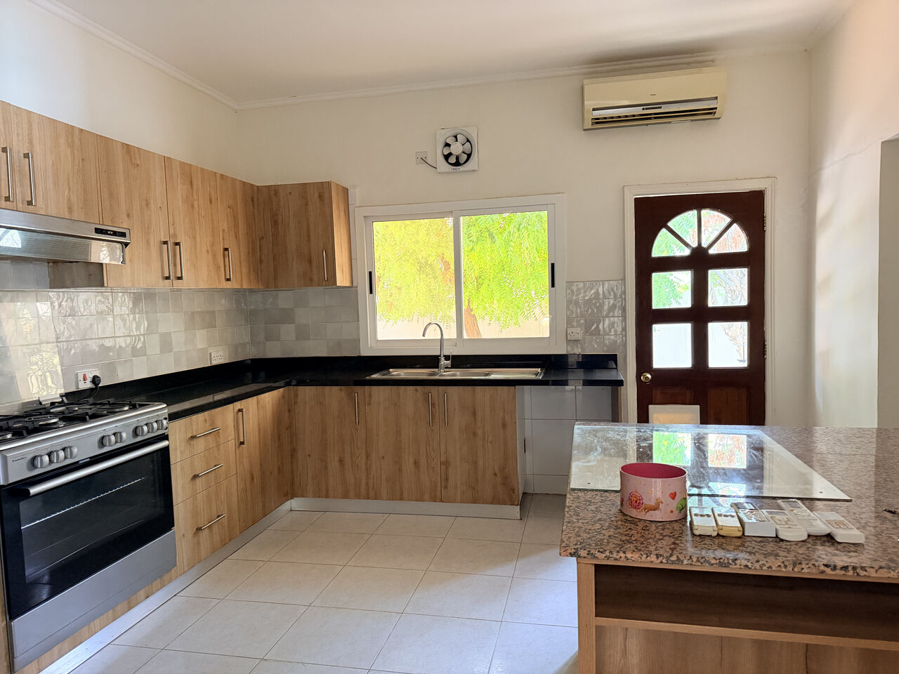 Saar, Villas, BHD 850,  450 Sq. Meter,  4BR Standalone Villa |Private Pool & Garden | Saar