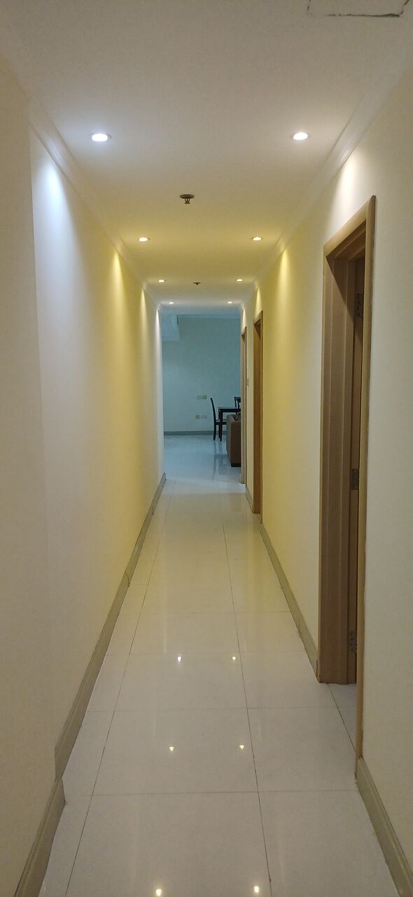 Manama, Apartments, Flats, Houses & Villas, BHD 480/month,  Furnished,  3 BR,  Spacious 3BR Furnished Apartment With Maid Room In Seef