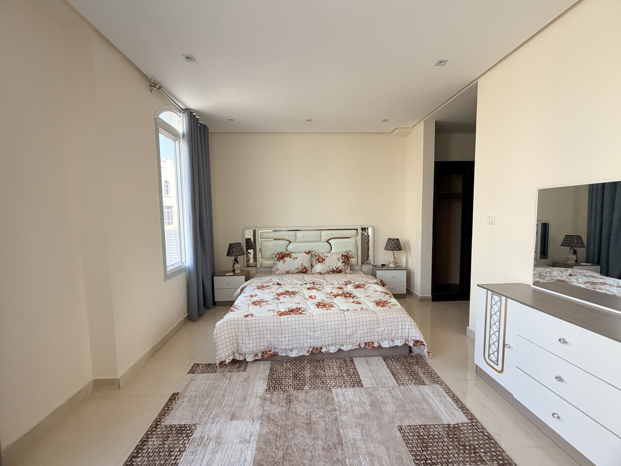 Hamala, Villas, BHD 750,  Furnished,  420 Sq. Meter,  5BR Compound Villa | Close To BSB & Causeway