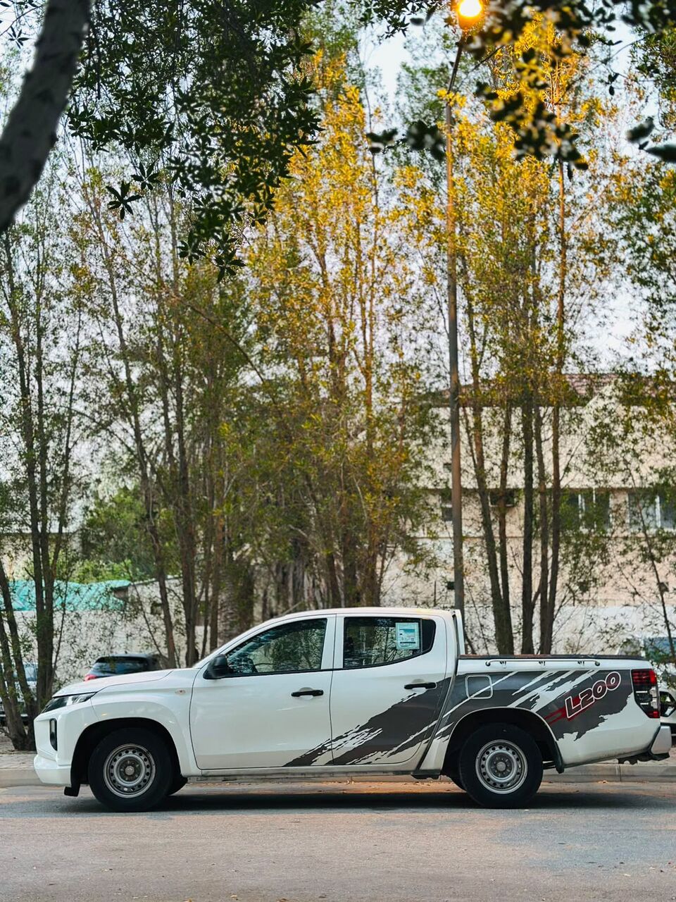 Segaya, Vehicles, Cars & Trucks , BHD 4950,  MITSUBISHI L200,  2021,  Manual,  120000 KM,    MODEL DOUBLE CABIN PICKUP CALL OR WHATSAPP ON 35400768 ,33665080