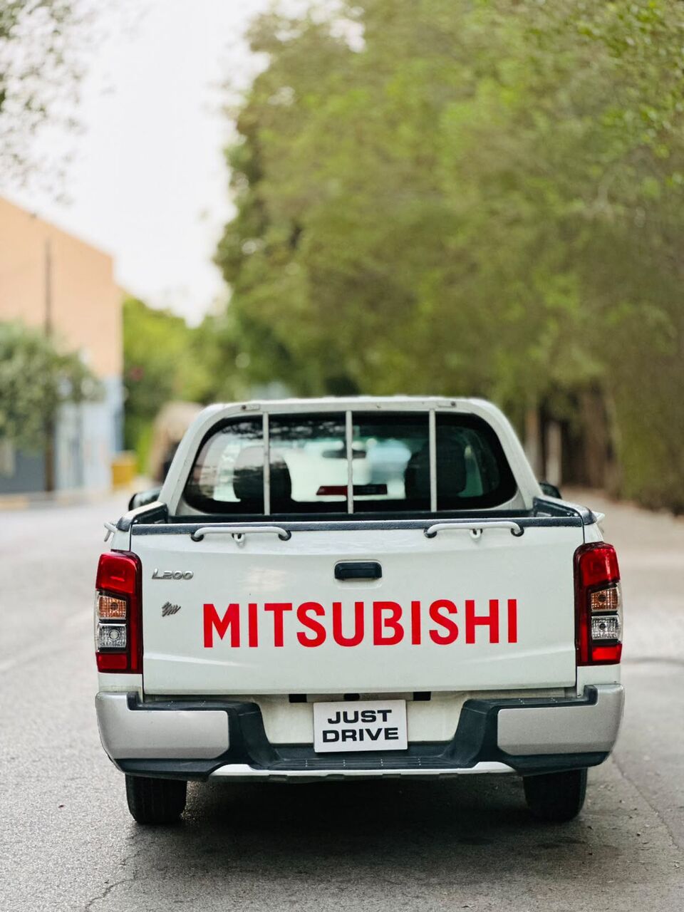 Segaya, Vehicles, Cars & Trucks , BHD 4950,  MITSUBISHI L200,  2021,  Manual,  120000 KM,    MODEL DOUBLE CABIN PICKUP CALL OR WHATSAPP ON 35400768 ,33665080
