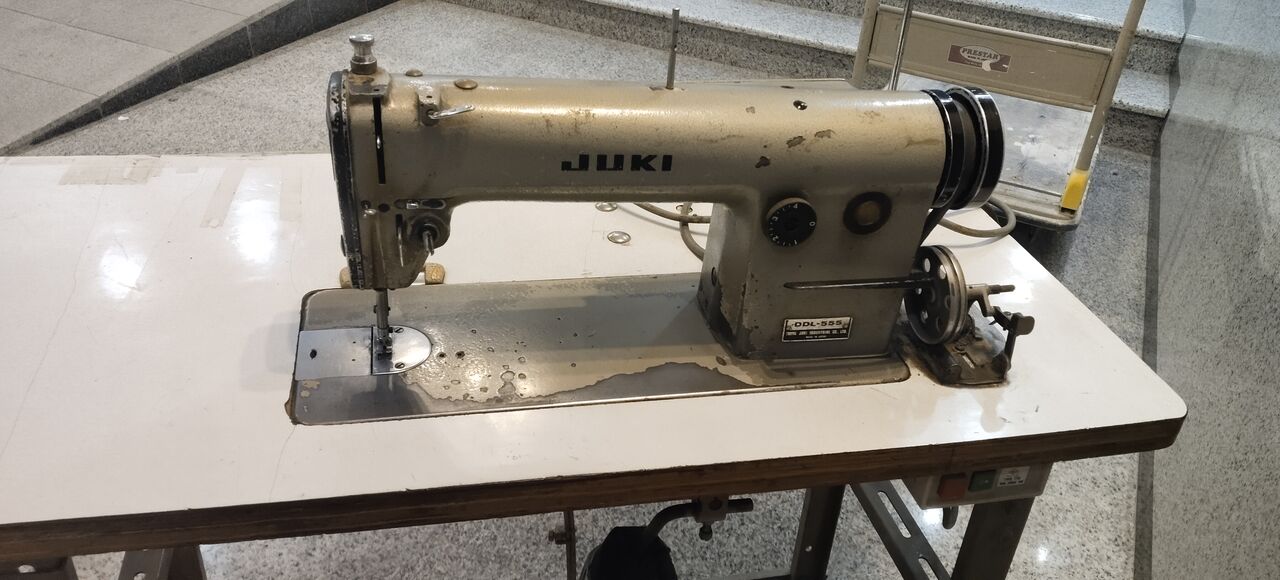 Al Malaz, Machinery, SAR 1200,  Sewing Machine  -Electrical- Heavy - Industrial