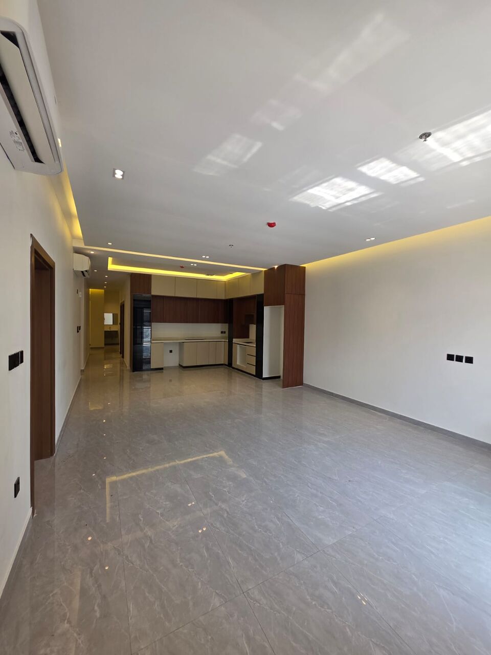 Khobar, Apartments, Flats, Houses & Villas, SAR 65000/year,  3 BR,  3 Bedrooms | 4 Bathrooms Drawing Room | Living Room | Balcony