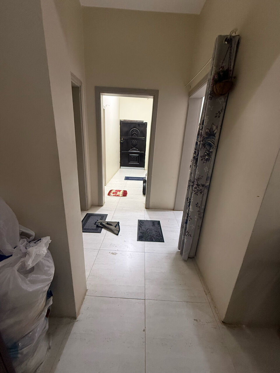 Al Wizarat, Rooms for Rent, SAR 30000/year,  Furnished,  Family Residential Flat
