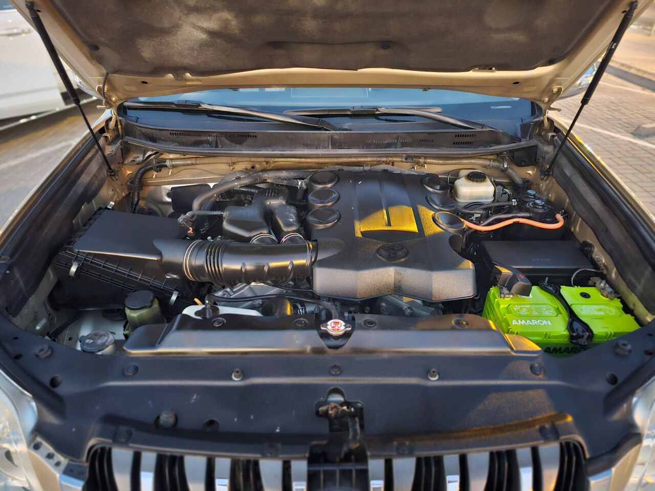Riffa, Vehicles, Cars & Trucks , BHD 5800,  Toyota Prado,  2011,  Automatic,  195000 KM,    TXL V6 - 195K KM Only - Pass & Insr 31st March 27 - 5800 BD