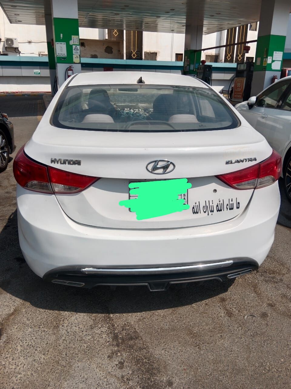 Jeddah, Vehicles, Cars & Trucks , SAR 16000,  Hyundai Elantra,  2014,  Manual,  300000 KM,  Huyndai Elantra-  - Model    ( Contact No. 0567001831)