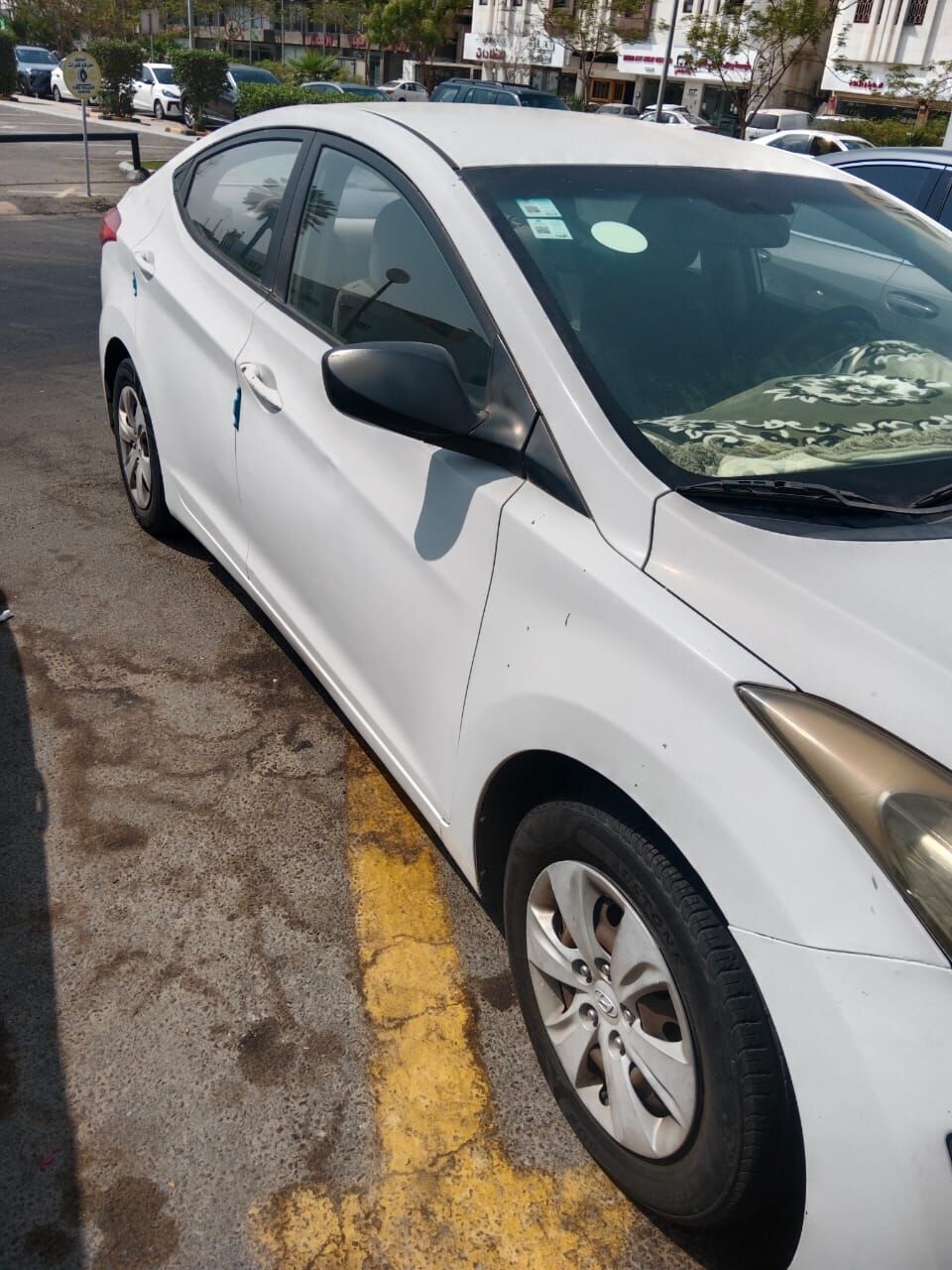 Jeddah, Vehicles, Cars & Trucks , SAR 16000,  Hyundai Elantra,  2014,  Manual,  300000 KM,  Huyndai Elantra-  - Model    ( Contact No. 0567001831)