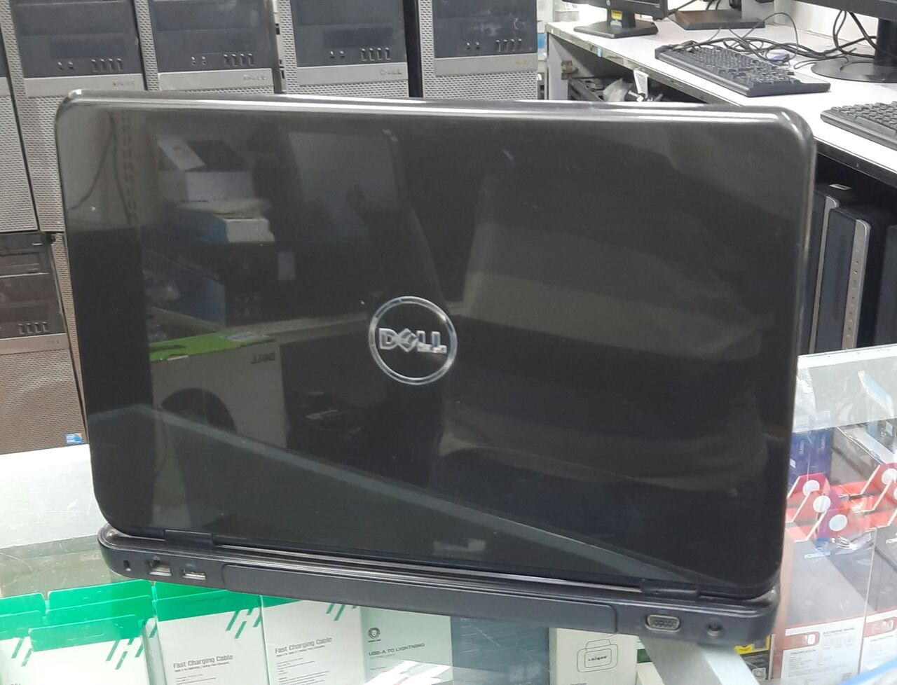 Manama, Computers, BHD 43,  Dell Laptop Core I3 6GB RAM 500GB HDD 15.6" Display Windows, Office Ready New Battery