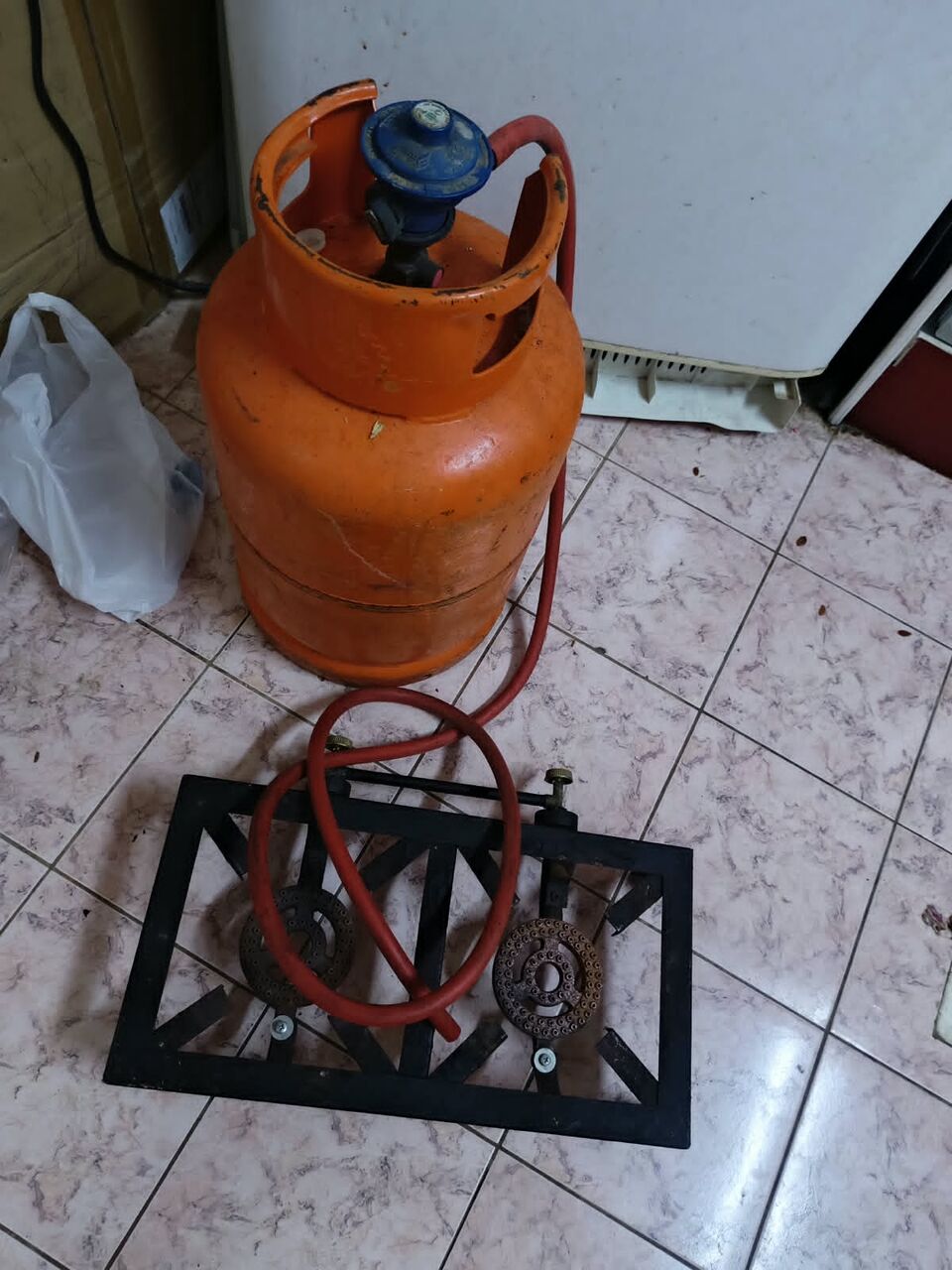 Abha, Household Items, SAR 200,  Stove, Regulator And Gas Cylinder For Sale