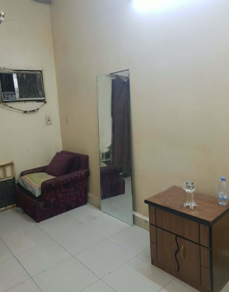 Riyadh, Rooms for Rent, SAR 550/month,  Furnished,  Room For Bachelor Is Available (Pakistani Only)