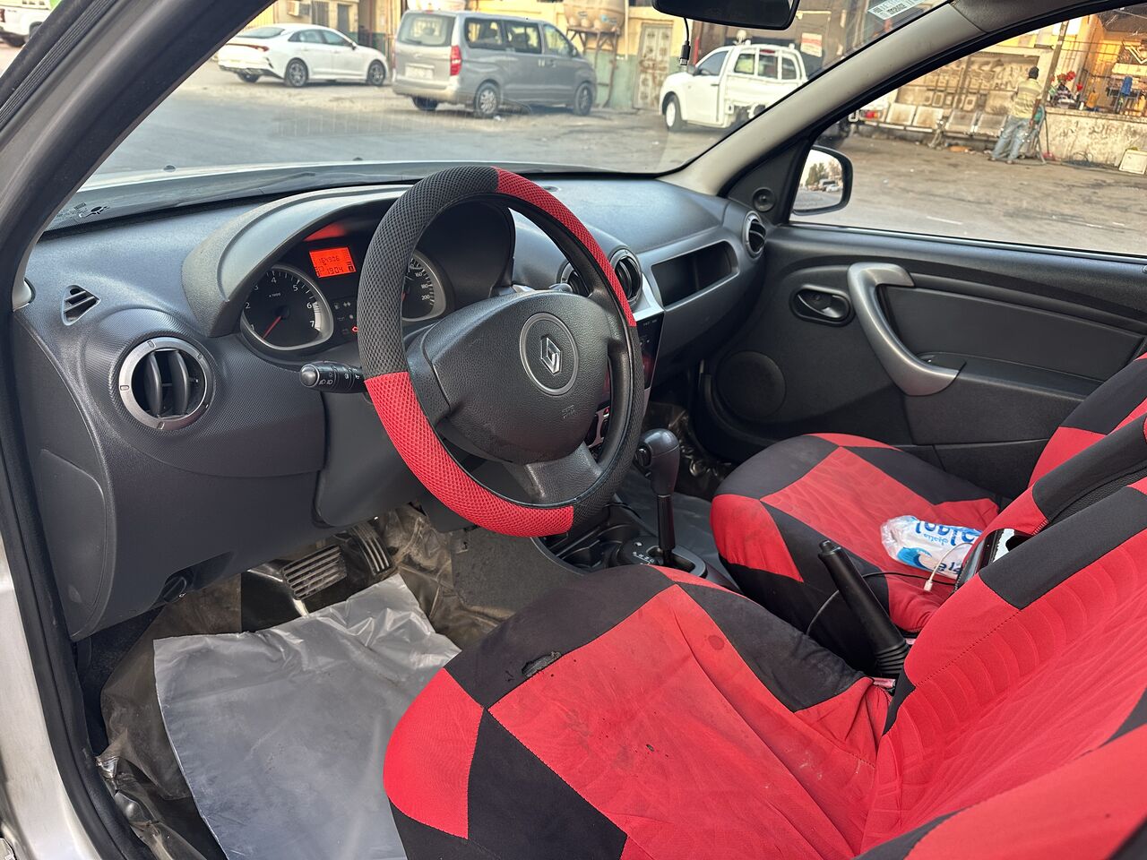 Khobar, Vehicles, Cars & Trucks , SAR 13500,  Renault Duster,  2013,  Automatic,  165000 KM,  For Sale