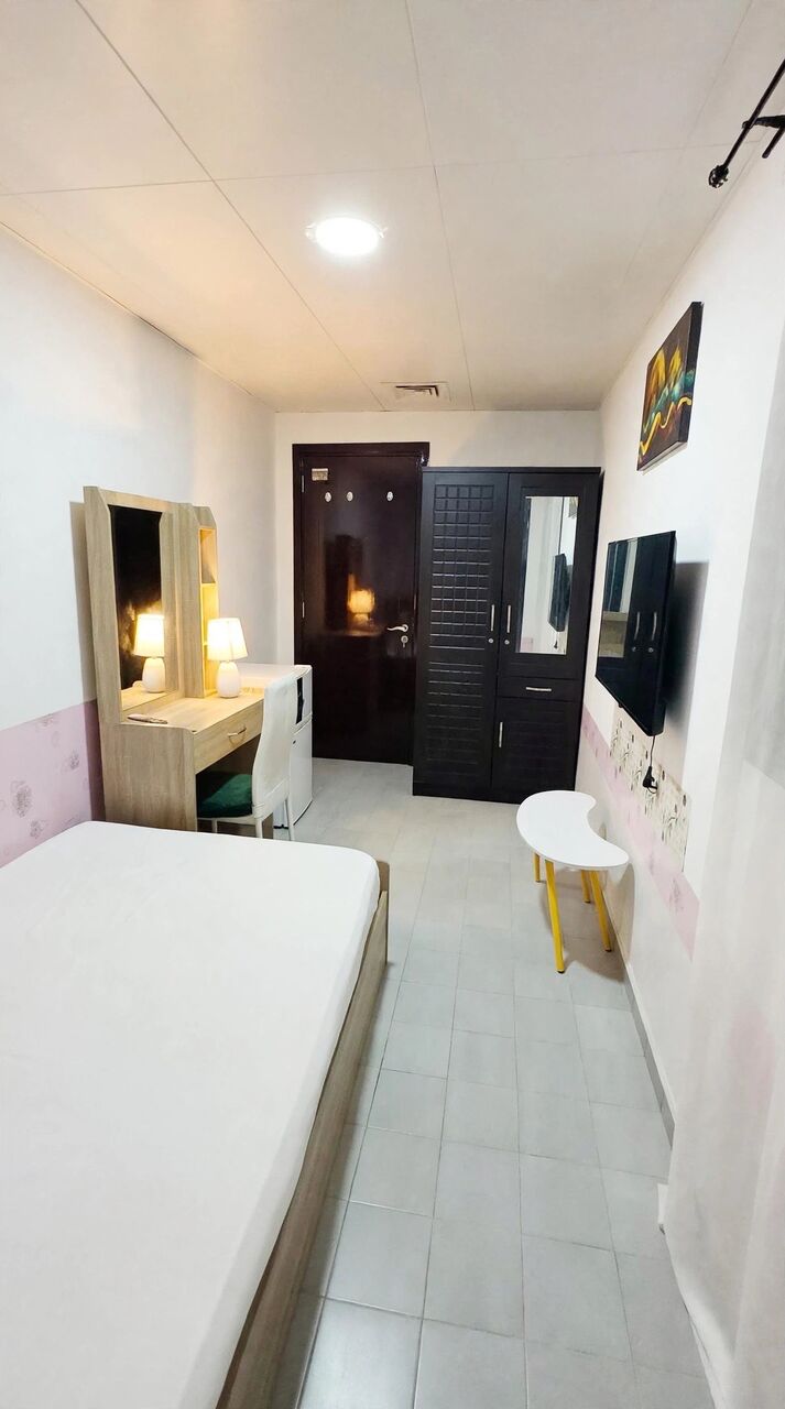 Abu Dhabi, Housing Exchanges, AED 2500/month,  Studio,  Fully Furnished Maidrooom