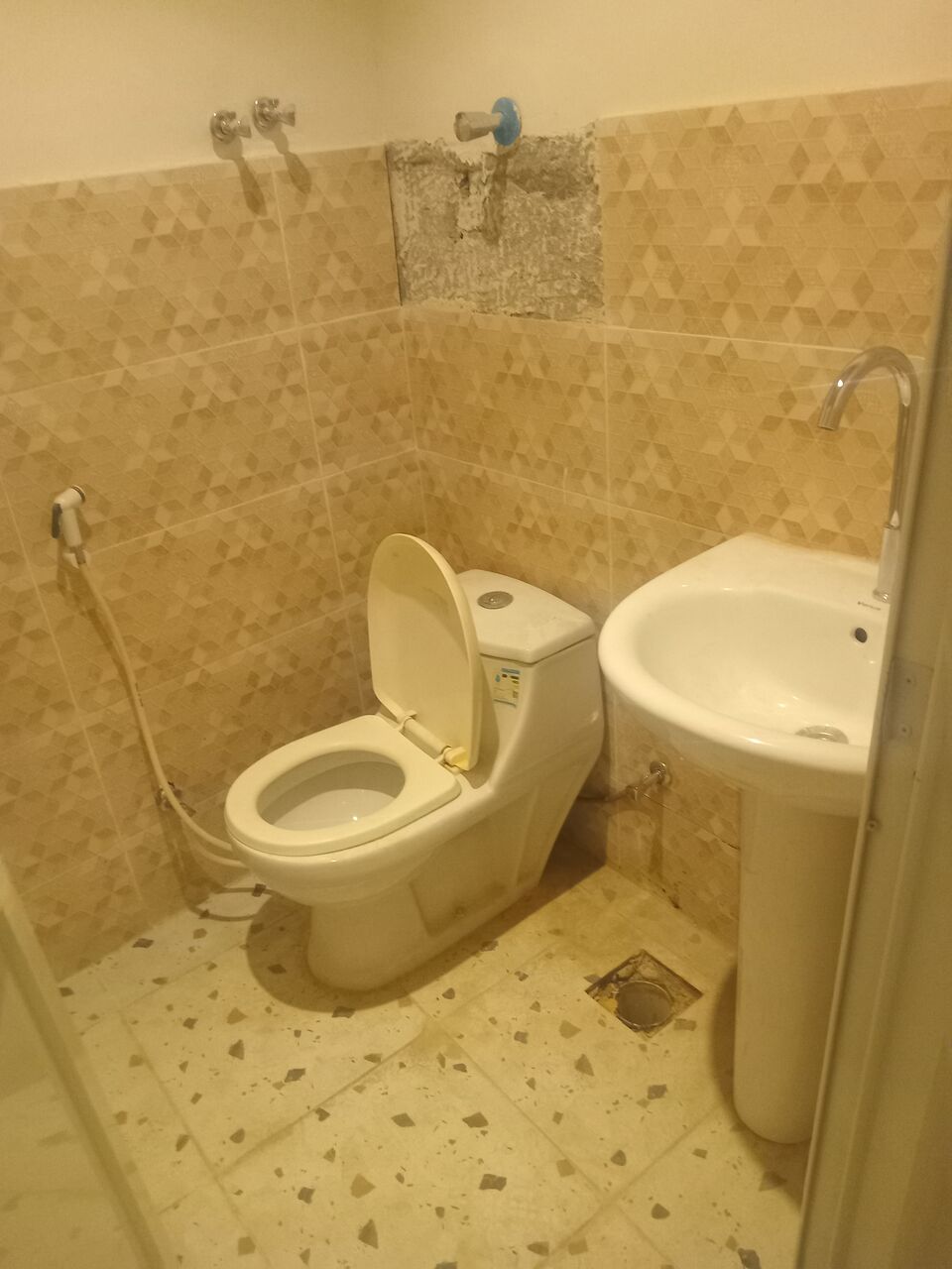 Riyadh, Apartments, Flats, Houses & Villas, شقق غير مفروش للايجار الشهري