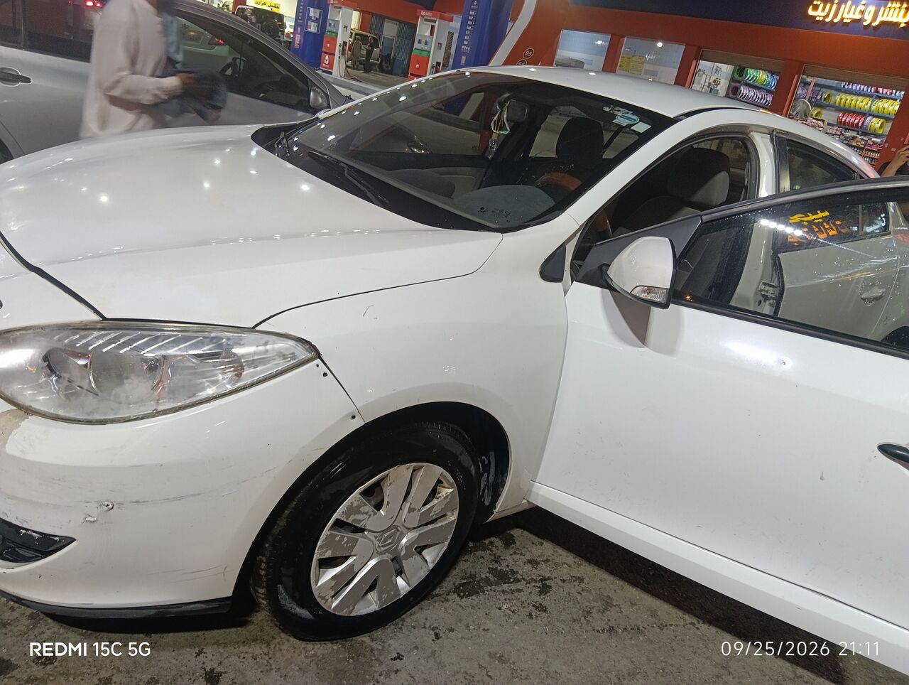 Al Hamra, Vehicles, Cars & Trucks , SAR 10000,  2012,  2012,  Automatic,  167000 KM,  10000 Sar Renault Fluence  Model