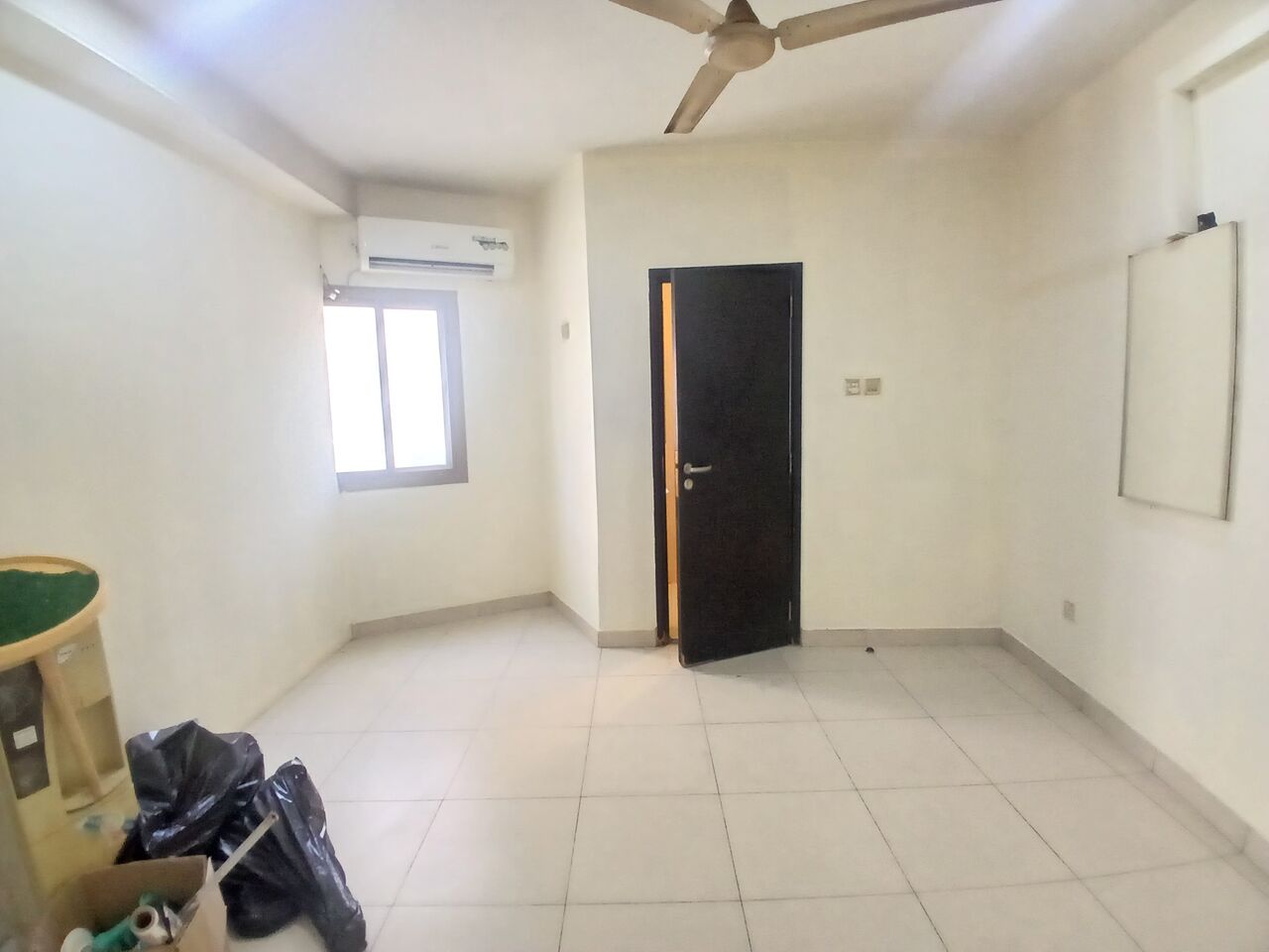 Hidd, Apartments, Flats, Houses & Villas, BHD 110,  1 BR,  Studio Flat For Rent Old Hidd Inclusive