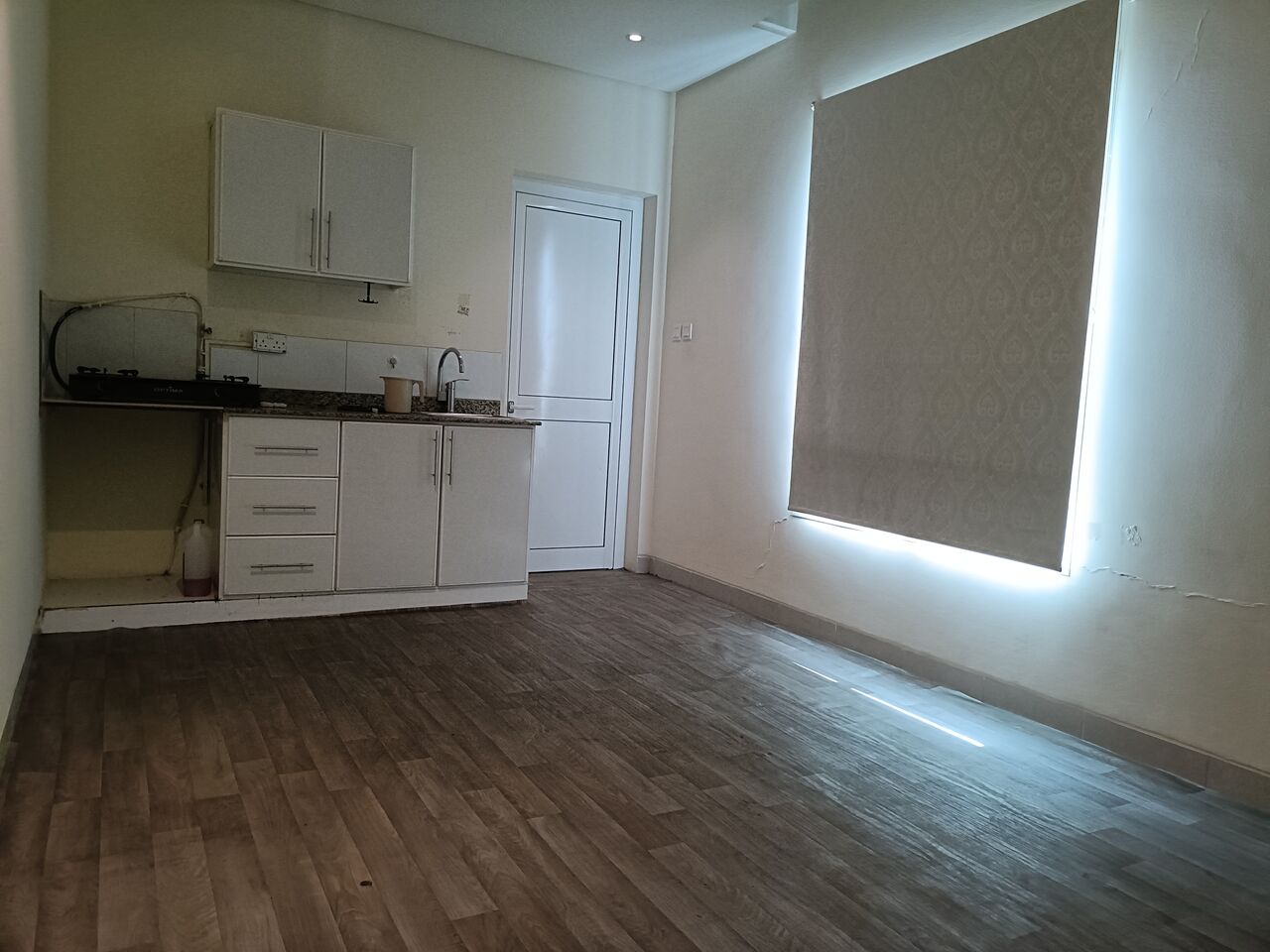 Tubli, Apartments, Flats, Houses & Villas, BHD 150/month,  Studio,  80 Sq. Meter,  Semi Furnished Studioflat With Unlimited Ewa