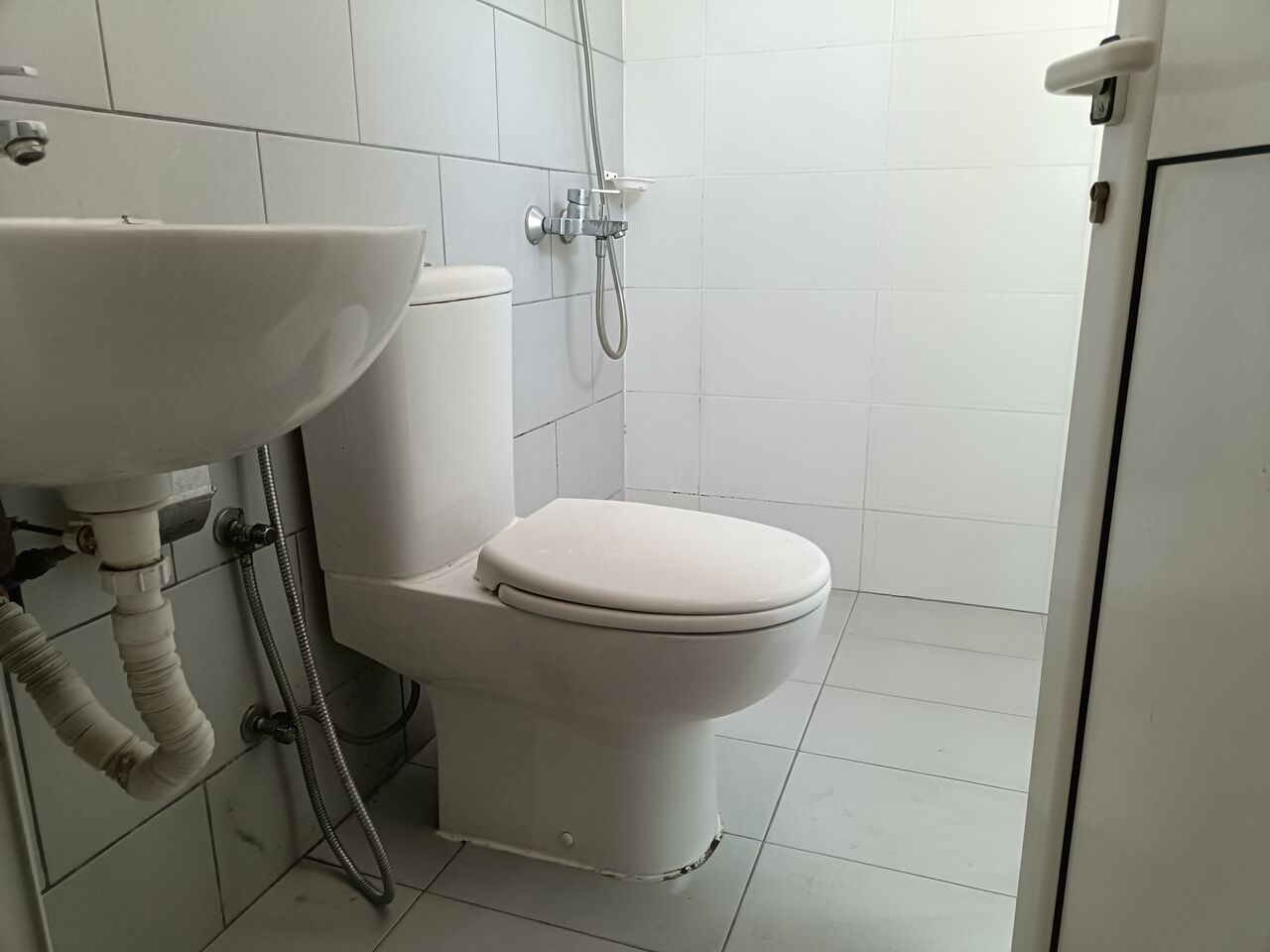 Tubli, Apartments, Flats, Houses & Villas, BHD 150/month,  Studio,  80 Sq. Meter,  Semi Furnished Studioflat With Unlimited Ewa