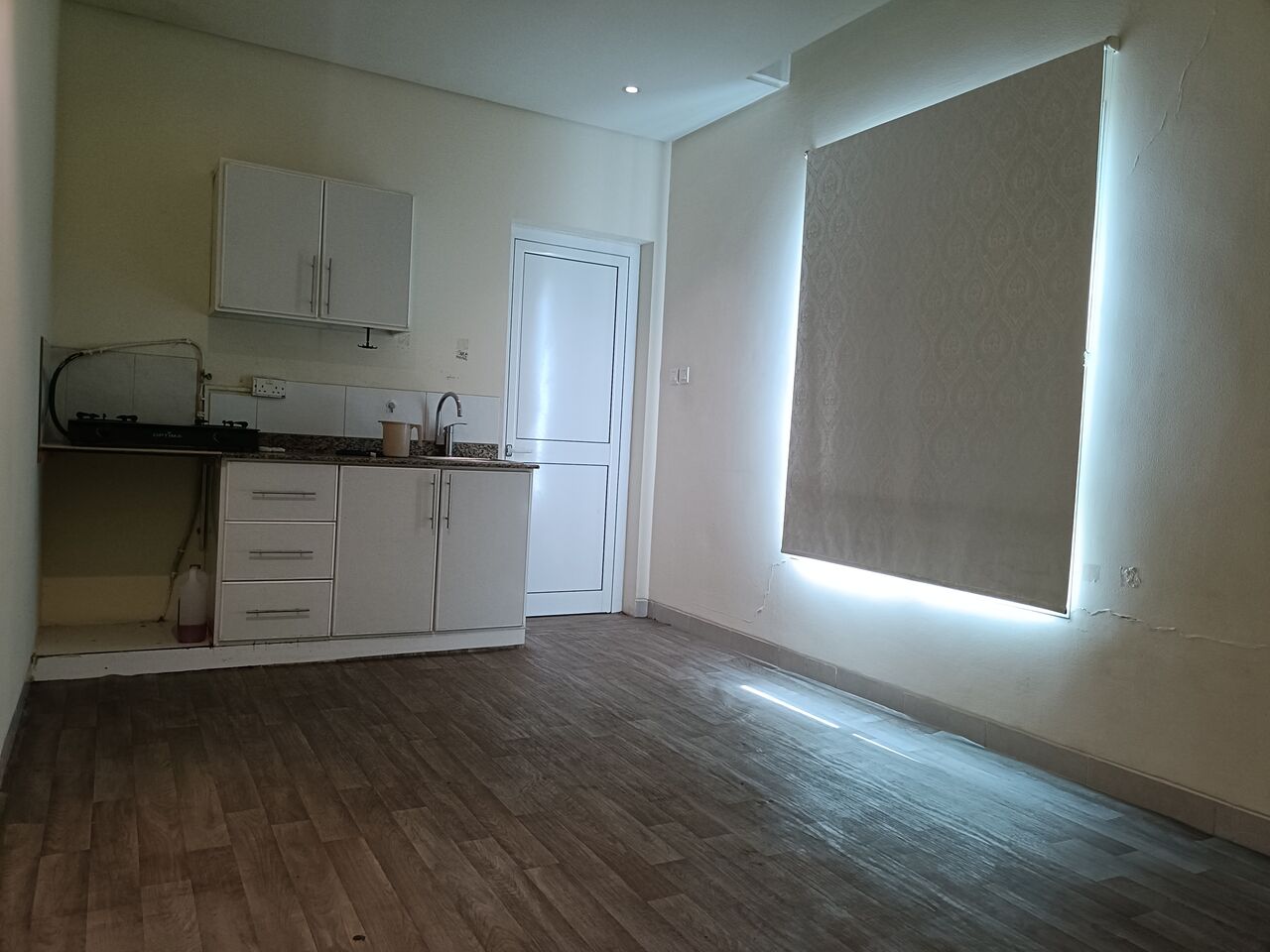 Tubli, Apartments, Flats, Houses & Villas, BHD 150/month,  Studio,  80 Sq. Meter,  Semi Furnished Studioflat With Unlimited Ewa