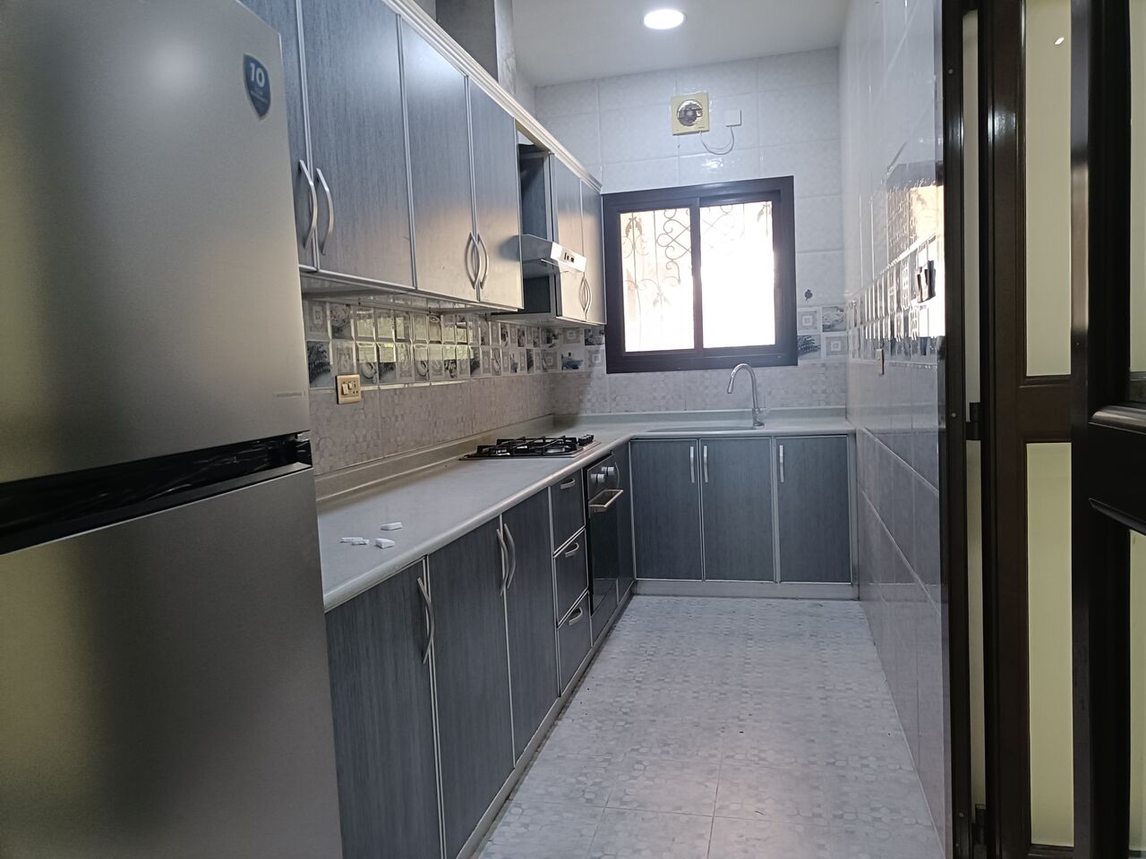Tubli, Apartments, Flats, Houses & Villas, BHD 250/month,  3 BR,  180 Sq. Meter,  Semi Furnished 3bhk Without Ewa