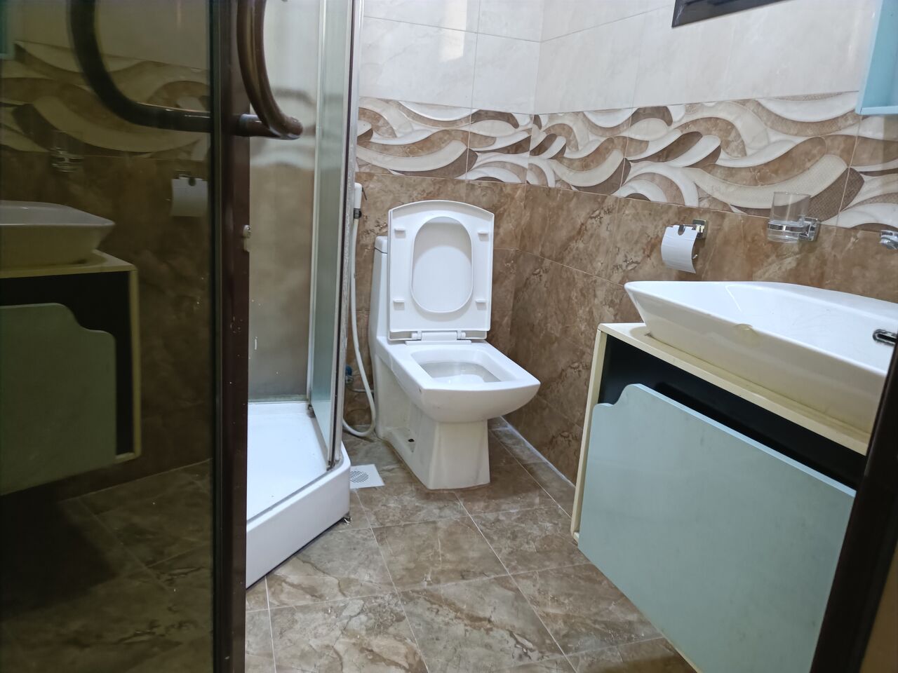 Tubli, Apartments, Flats, Houses & Villas, BHD 250/month,  3 BR,  180 Sq. Meter,  Semi Furnished 3bhk Without Ewa