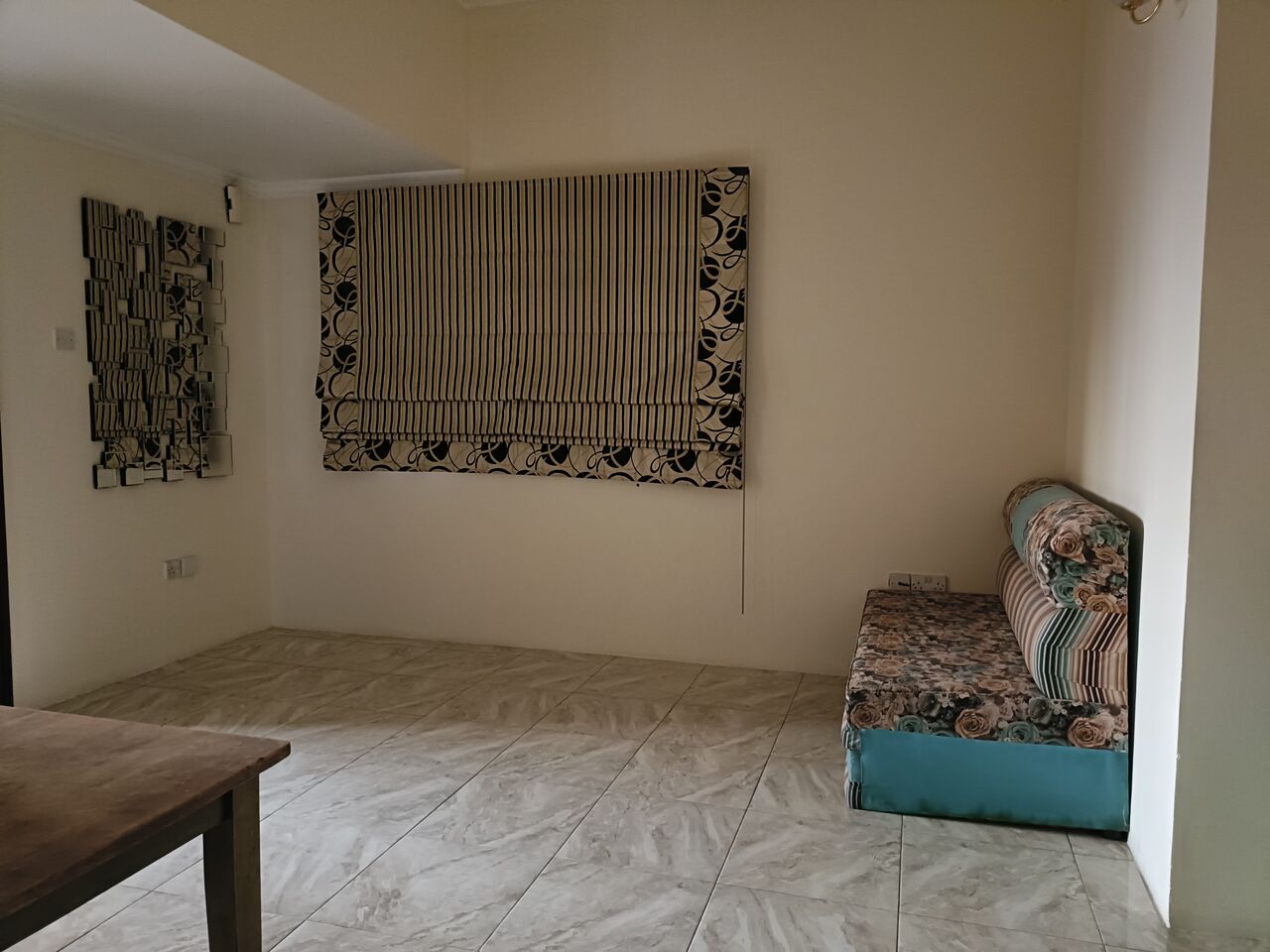 Mahooz, Apartments, Flats, Houses & Villas, BHD 180/month,  2 BR,  130 Sq. Meter,  Semi Furnished 2bhk Without Ewa