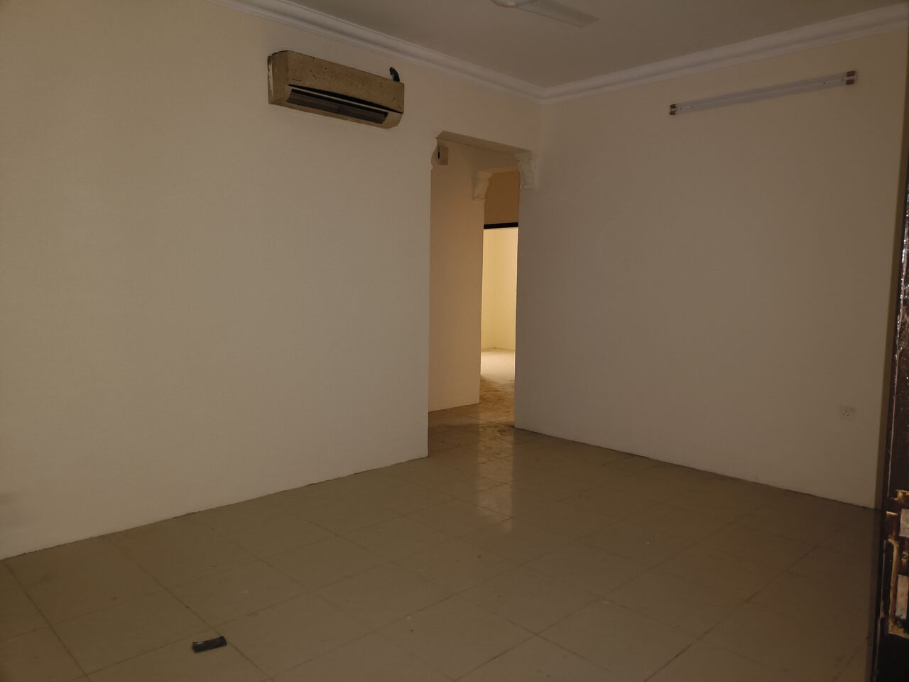 Tubli, Staff Accommodation, BHD 3300,  1600 Sq. Meter,  Semi Furnished Building Available Without Ewa