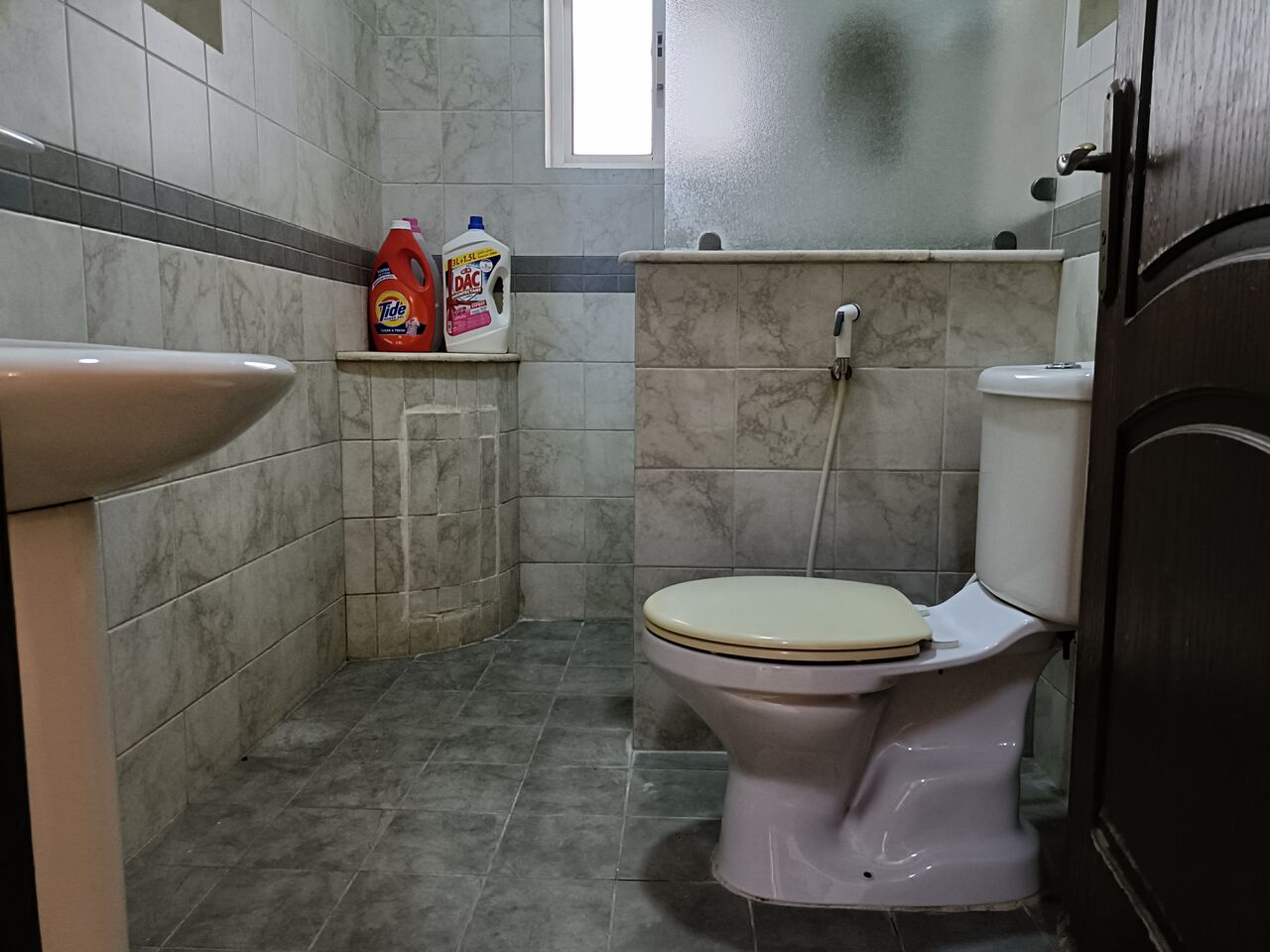 Mahooz, Apartments, Flats, Houses & Villas, BHD 270/month,  2 BR,  180 Sq. Meter,  Semi Furnished 2bhk With Unlimited Ewa