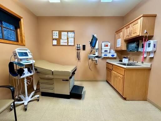 Toronto, Health, Bowmanville Urgent Care Centre