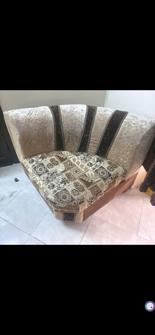 Jeddah, Furniture, SAR 600,  Dumbbells, Computer Desk, Portable Fabric Closet Organizer, Mirror And Sofa (majlis)