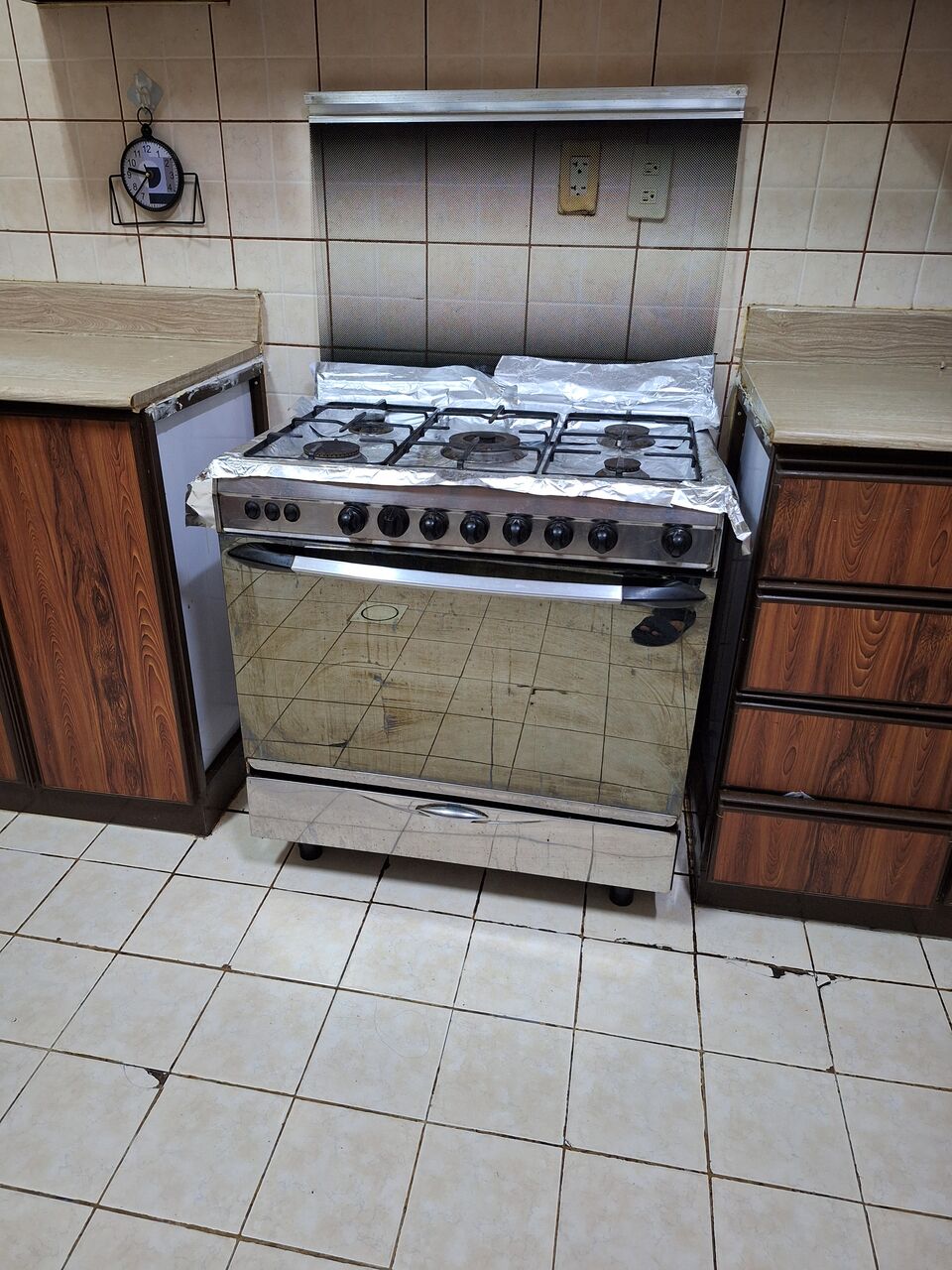 Khobar, Household Items, SAR 23000,  Family Flat Available For Rent With Household Items For Sale