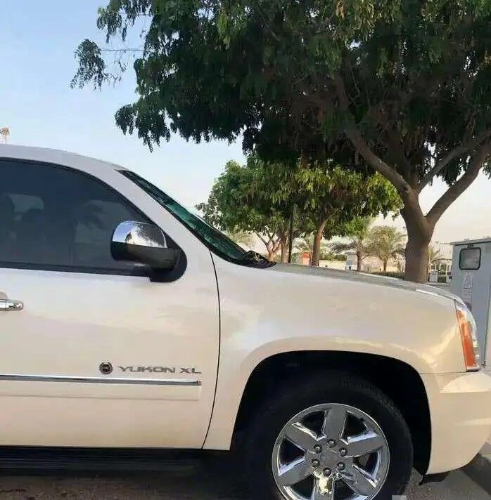 Jubail, Vehicles, Cars & Trucks , SAR 82000,  GMC Yukon 2012 - SLT, Single Owner, Low Mileage, Kept In Storage.low  Km 91.000,  2012,  91000 KM,  Jubail Down Town