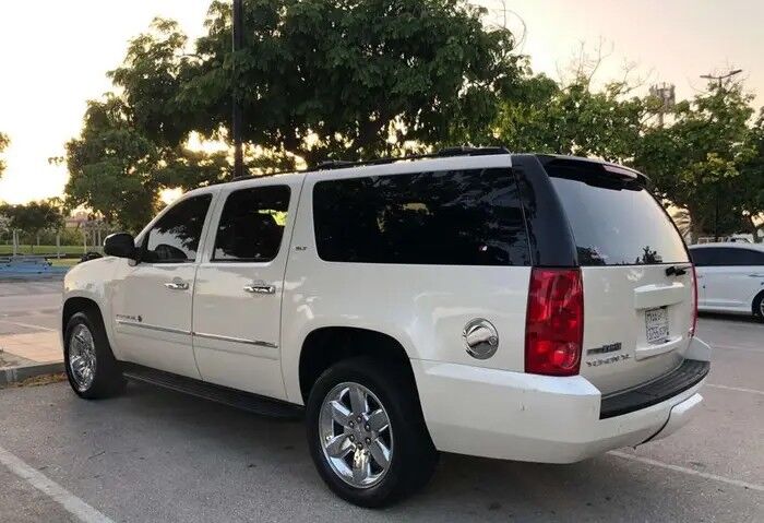 Jubail, Vehicles, Cars & Trucks , SAR 82000,  GMC Yukon 2012 - SLT, Single Owner, Low Mileage, Kept In Storage.low  Km 91.000,  2012,  91000 KM,  Jubail Down Town