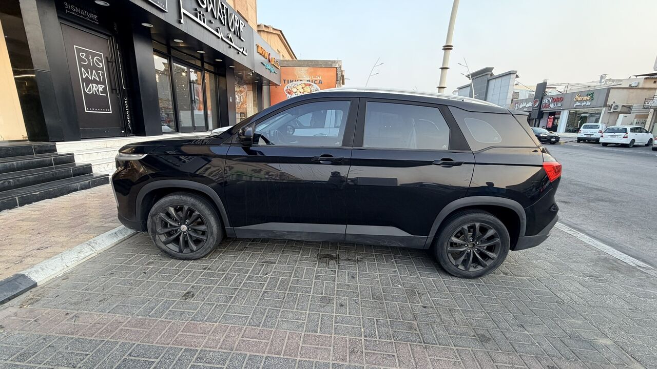 Abqaiq, Vehicles, Cars & Trucks , SAR 45000,  Chevrolet Captiva,  2023,  Automatic,  122000 KM,    For Sale Neat And Clean