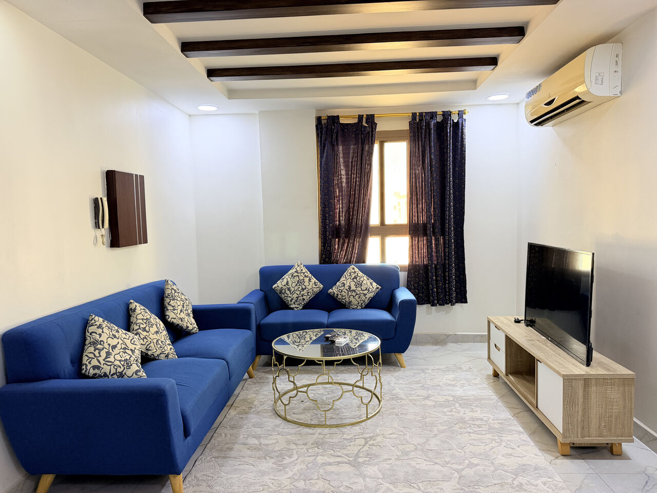 Janabiya, Apartments, Flats, Houses & Villas, BHD 320/month,  Furnished,  2 BR,  110 Sq. Meter,  Furnished 2BR In Janabiya | EWA Inclusive