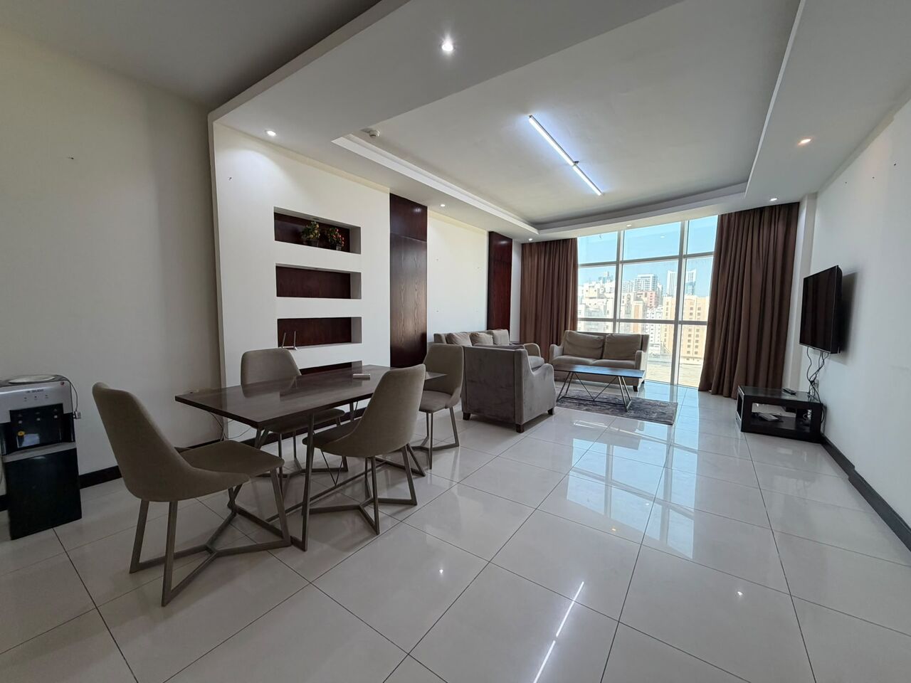 Juffair, Apartments, Flats, Houses & Villas, BHD 300/month,  Furnished,  2 BR,  APARTMENT FOR RENT IN JUFFAIR | POOL & GYM | WIFI