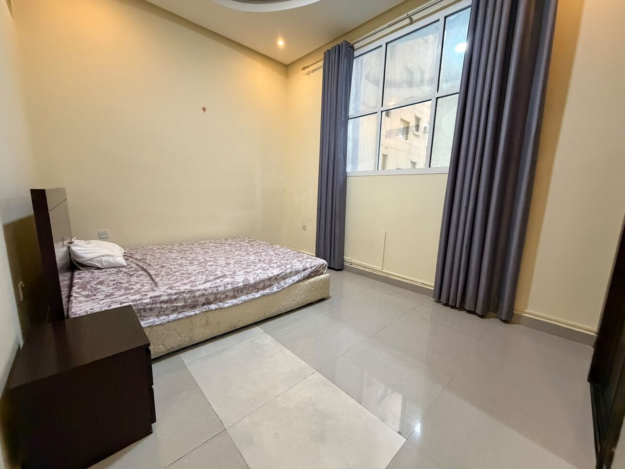 Juffair, Apartments, Flats, Houses & Villas, BHD 200/month,  Furnished,  Studio,  STUDIO FOR RENT IN JUFFAIR | POOL & GYM | WIFI