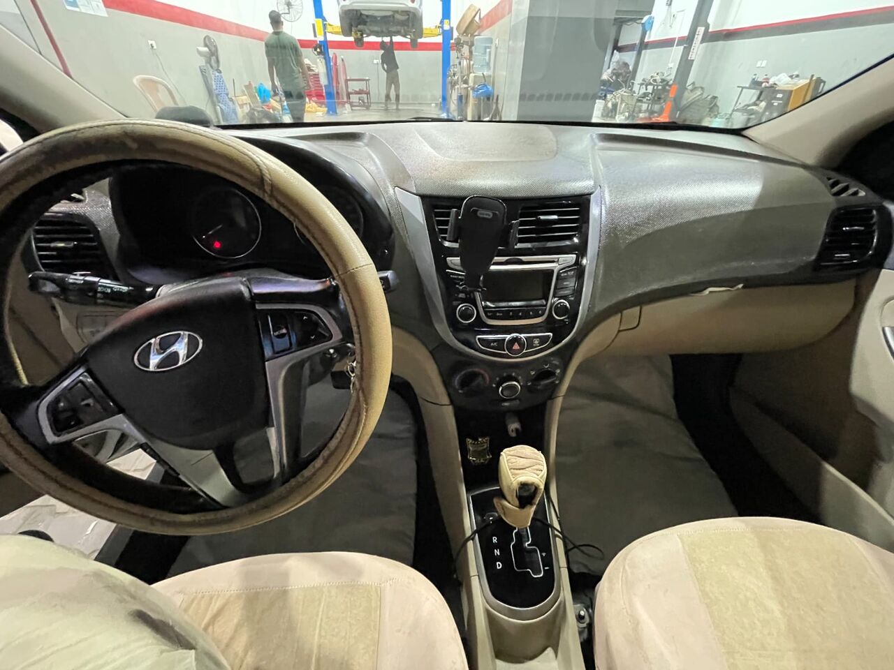 Jeddah, Vehicles, Cars & Trucks , SAR 22500,  Hyundai Accent,  2017,  Automatic,  350 KM,