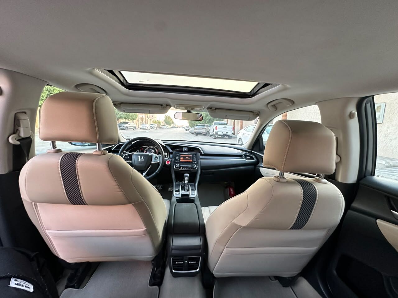 Riyadh, Vehicles, Cars & Trucks , SAR 72000,  Honda Civic,  2021,  Automatic,  82000 KM,    Full Options W Sunroof (1st Owner) For Sales