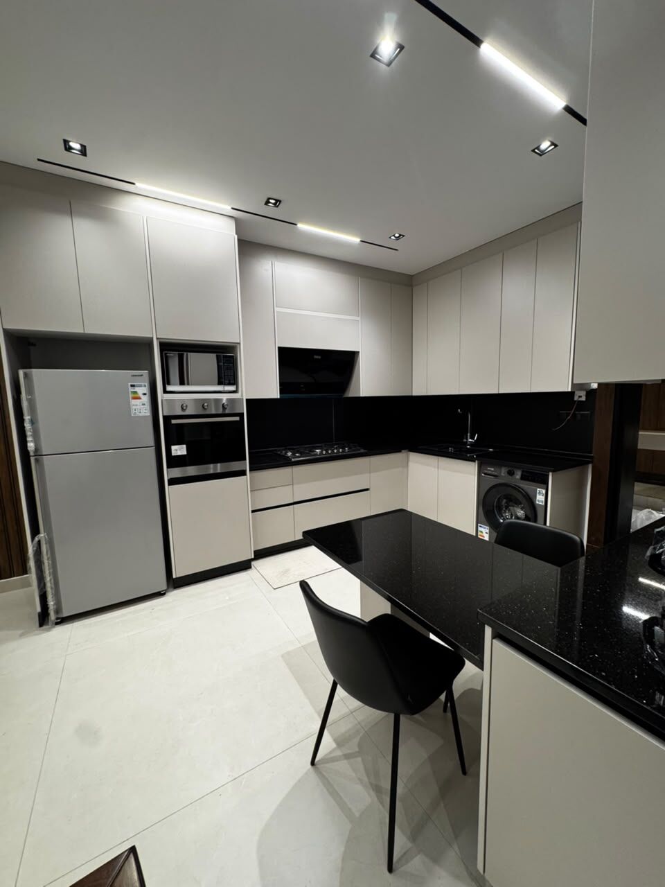 Abdoun, Apartments, Flats, Houses & Villas, JOD 16000/year,  Furnished,  2 BR,  Luxury Furnished Apartment For Rent In Abdoun