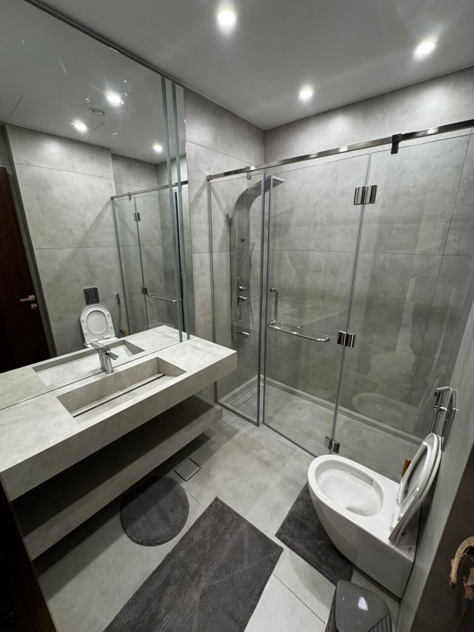 Abdoun, Apartments, Flats, Houses & Villas, JOD 16000/year,  Furnished,  2 BR,  Luxury Furnished Apartment For Rent In Abdoun