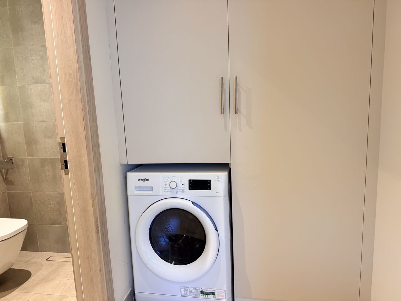 Saar, Apartments, Flats, Houses & Villas, BHD 500/month,  Furnished,  1 BR,  101 Sq. Meter,  Premium Furnished 1BR Duplex | Pool &Gym | Balcony