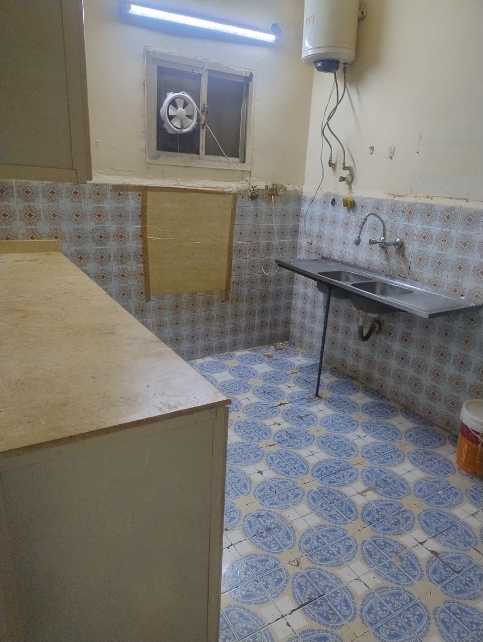Al Batha, Apartments, Flats, Houses & Villas, SAR 2200/month,  2 BR,  I Want To Rent My 2bhk Family Flat To A Nice Decent Family