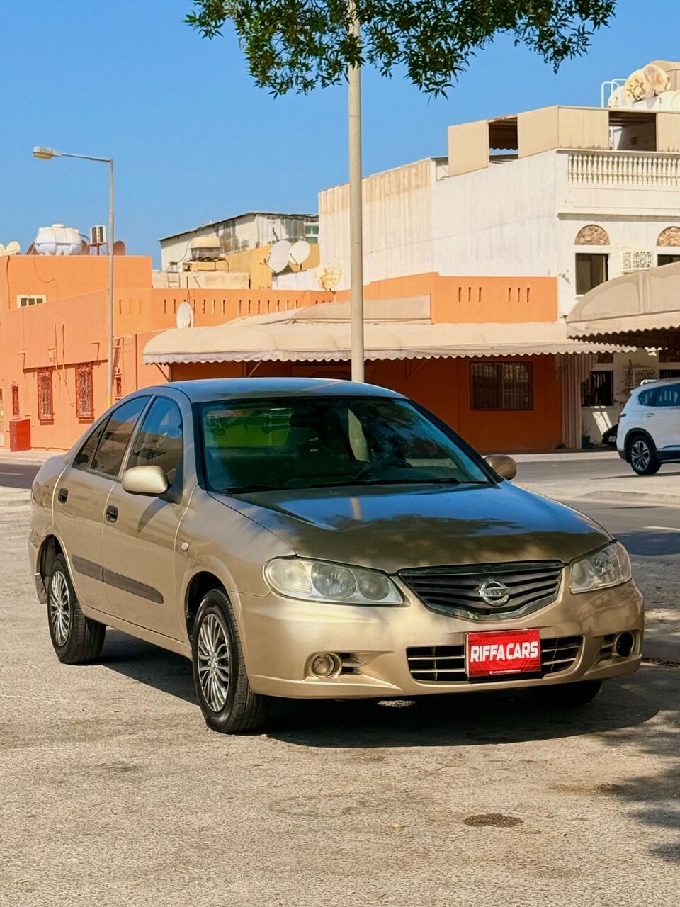 Manama, Vehicles, Cars & Trucks , BHD 1350,  Nissan Sunny,  2011,  Automatic,  195000 KM,