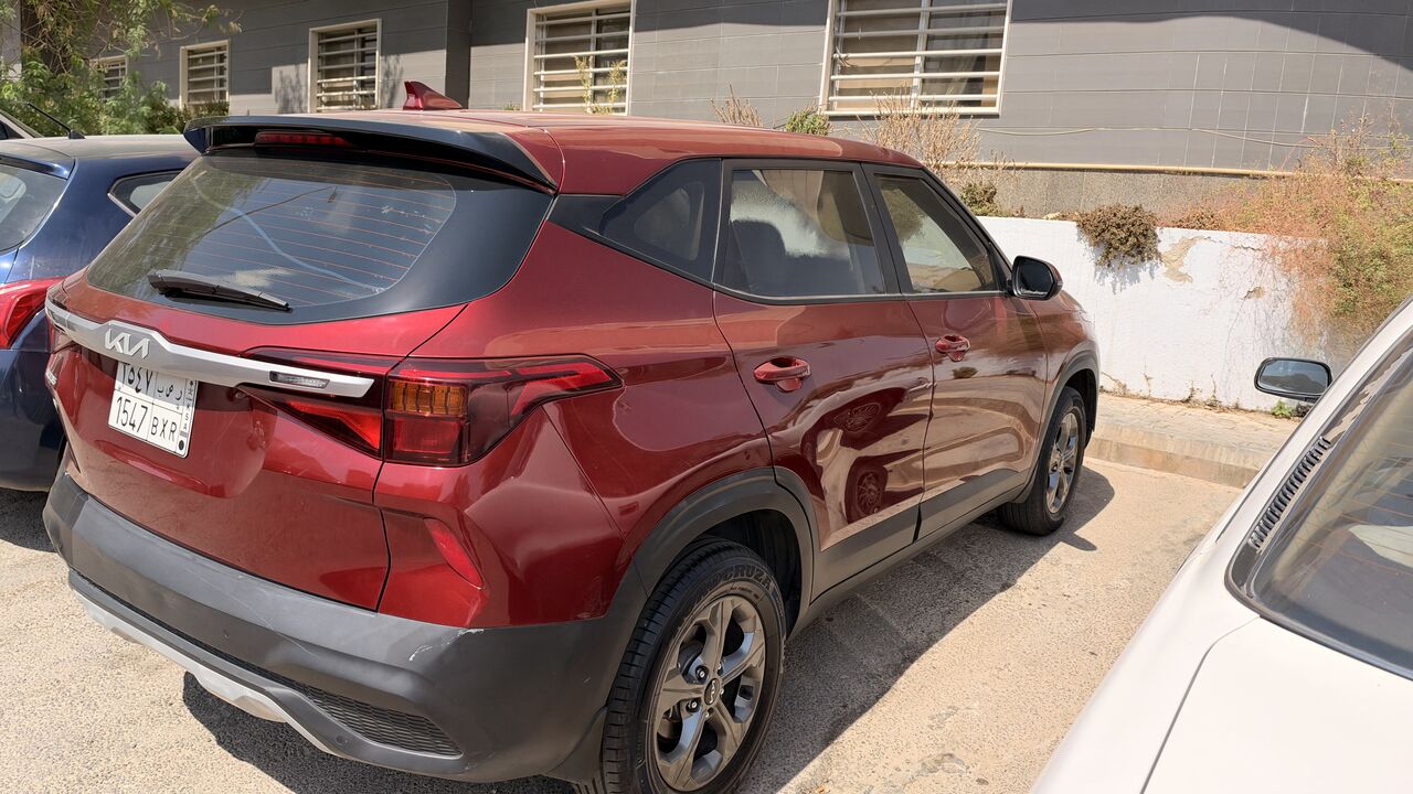 Riyadh, Vehicles, Cars & Trucks , SAR 45000,  Kia Seltos,  2023,  Automatic,  334530 KM,