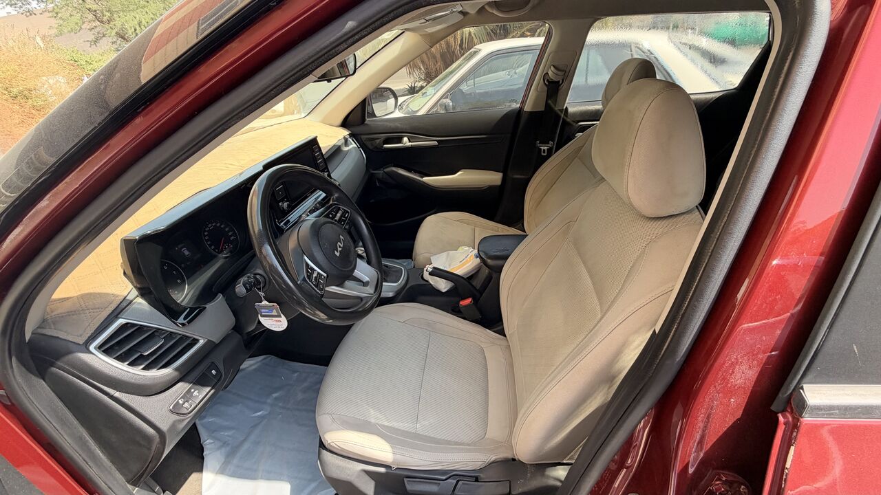 Riyadh, Vehicles, Cars & Trucks , SAR 45000,  Kia Seltos,  2023,  Automatic,  334530 KM,