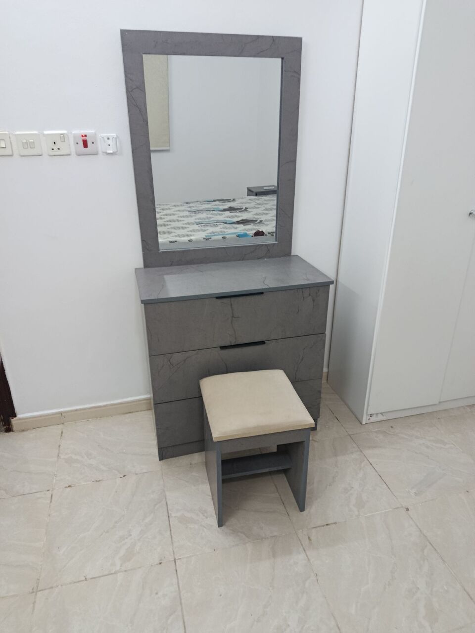 Jeddah, Furniture, SAR 1,  New Complete Bedroom Set For Sale