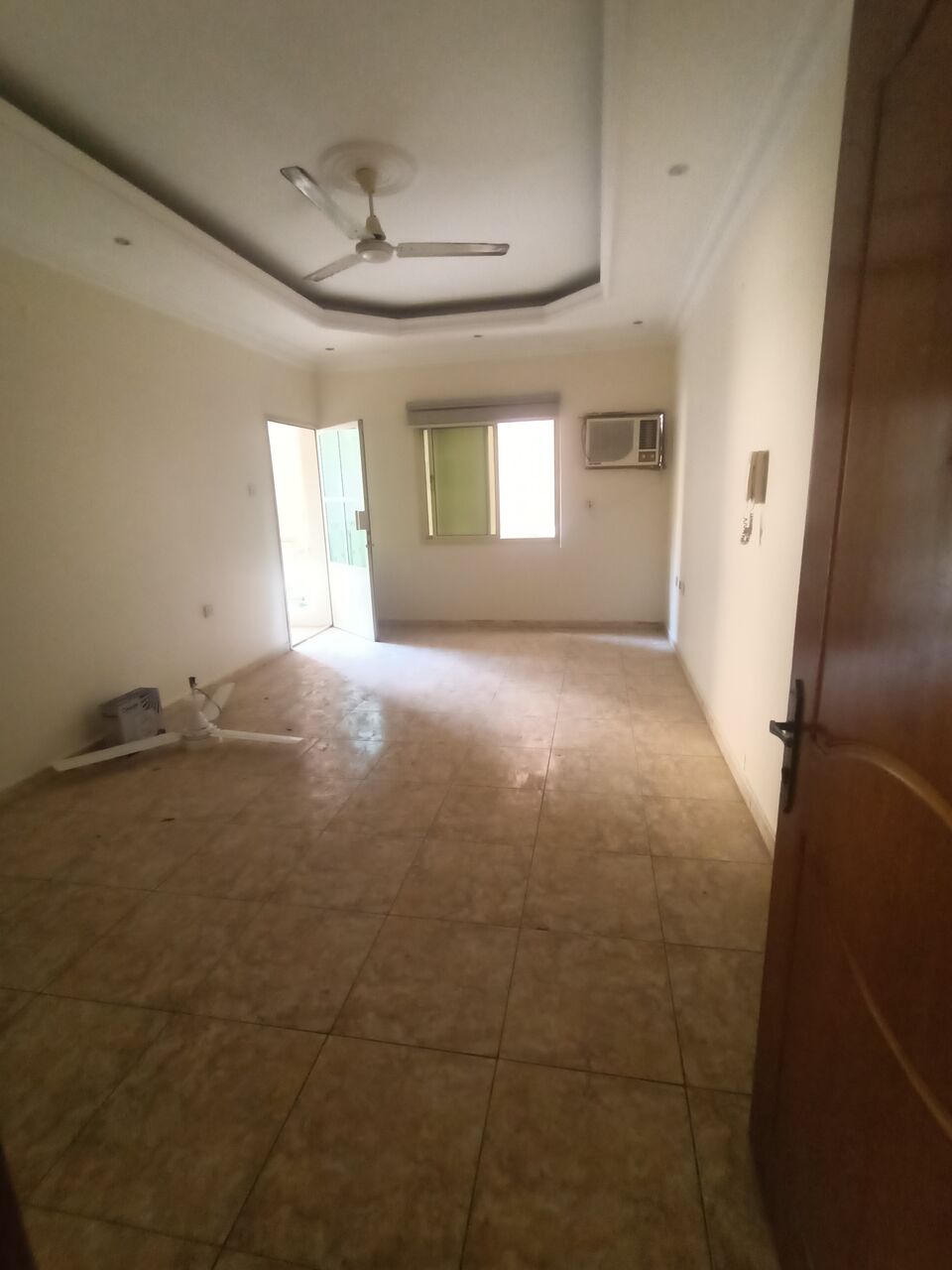 Adliya, Apartments, Flats, Houses & Villas, BHD 200/month,  2 BR,  Semi Furnished Spacious 2 Bedroom Family Flat For Rent In Adliya With Balcony