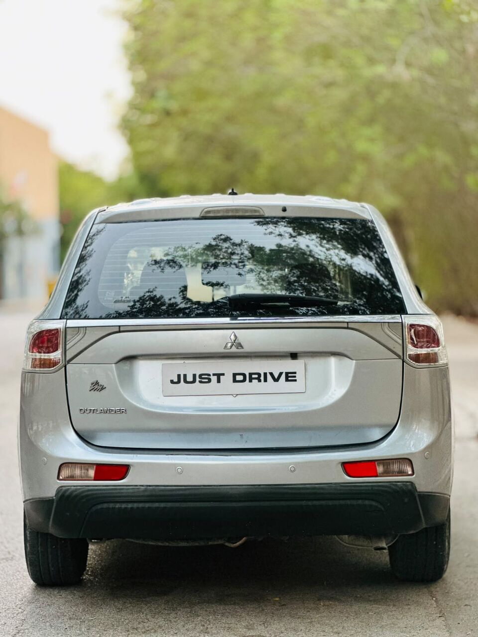 Segaya, Vehicles, Cars & Trucks , BHD 2650,  Mitsubishi Outlander,  2014,  Automatic,  190000 KM,    MODEL WELL MAINTAINED SUV CALL OR WHATSAPP ON 35400768 ,33665080