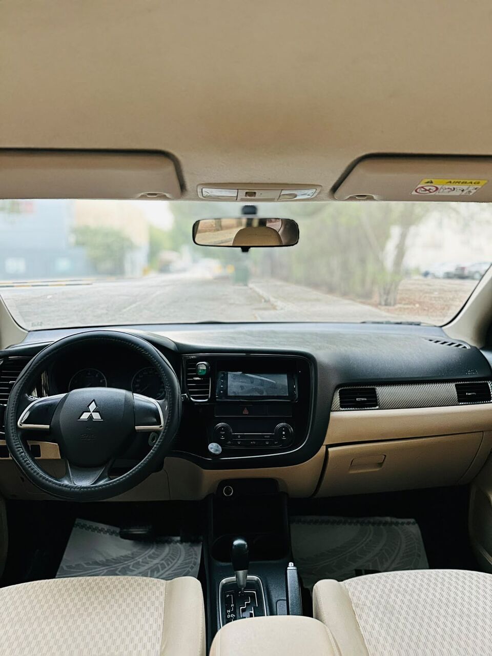 Segaya, Vehicles, Cars & Trucks , BHD 2650,  Mitsubishi Outlander,  2014,  Automatic,  190000 KM,    MODEL WELL MAINTAINED SUV CALL OR WHATSAPP ON 35400768 ,33665080